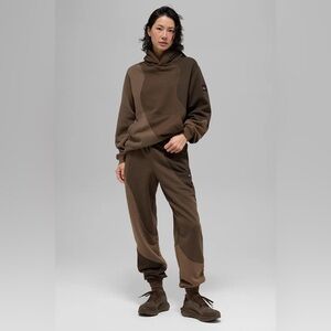 Alo Yoga Make Waves Hoodie and Sweatpants Set